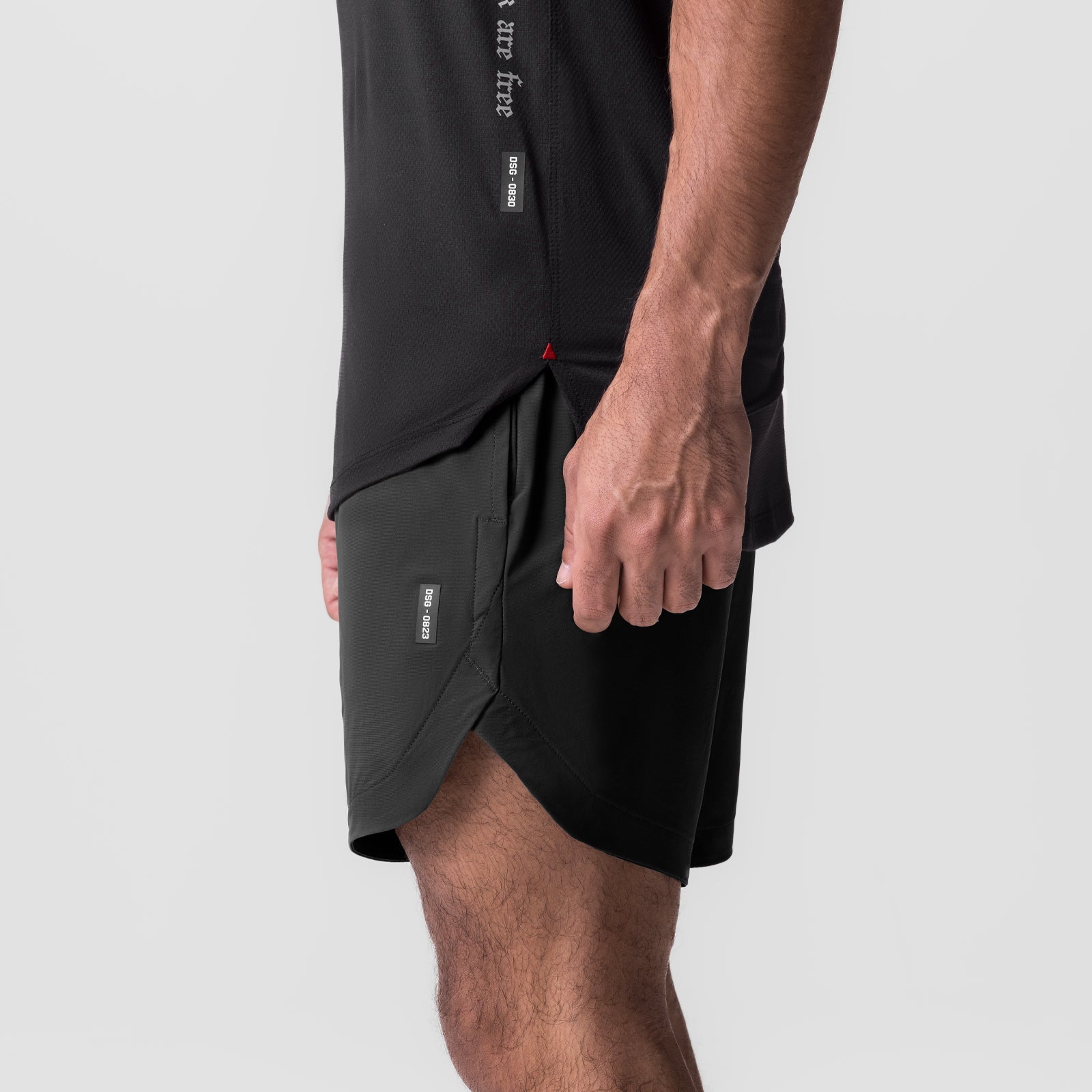 0823. Tetra-Lite® 7" Linerless Short - Black "Wings"