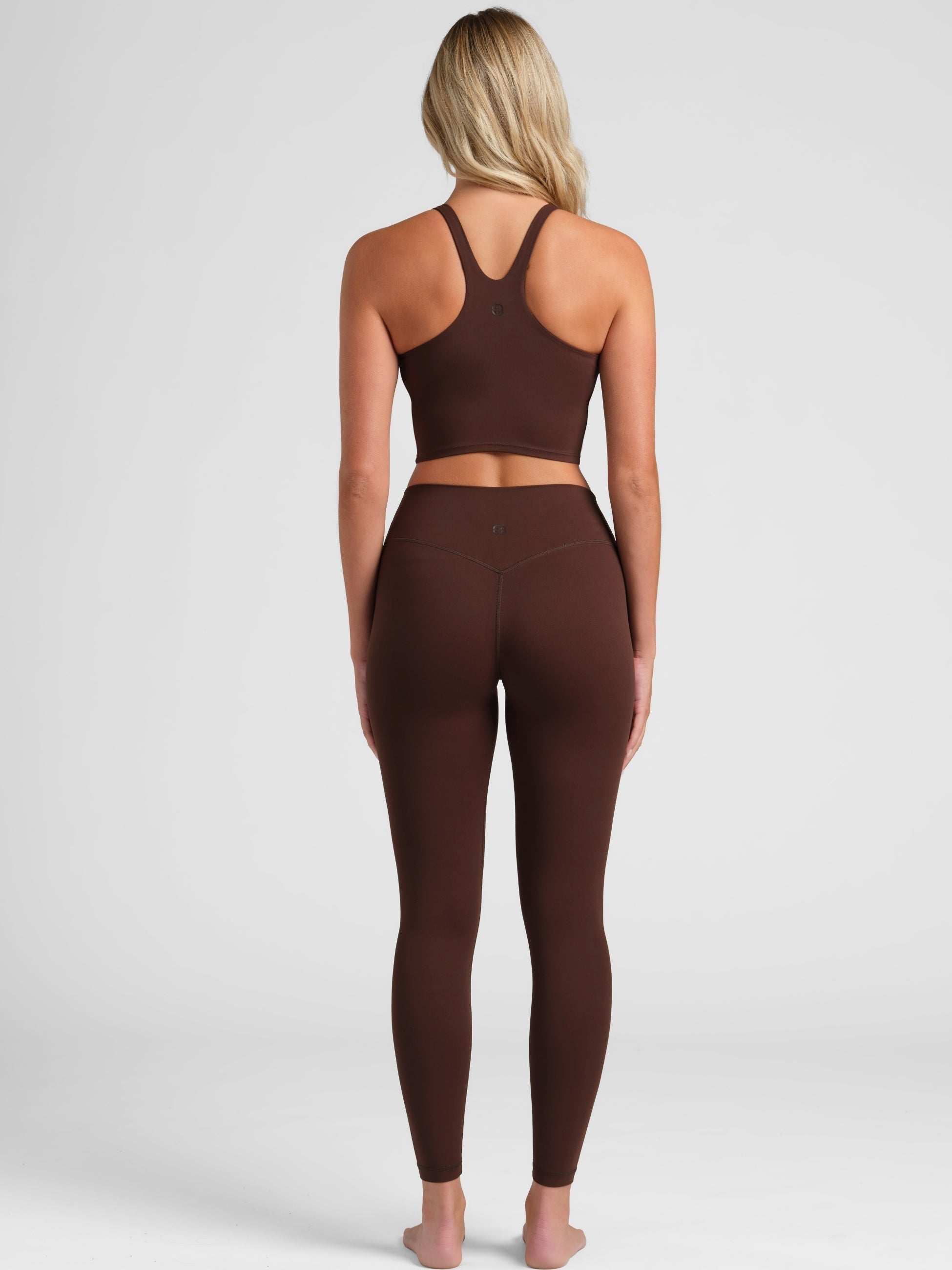 ComfrtCore™ V-Neck Crop Tank