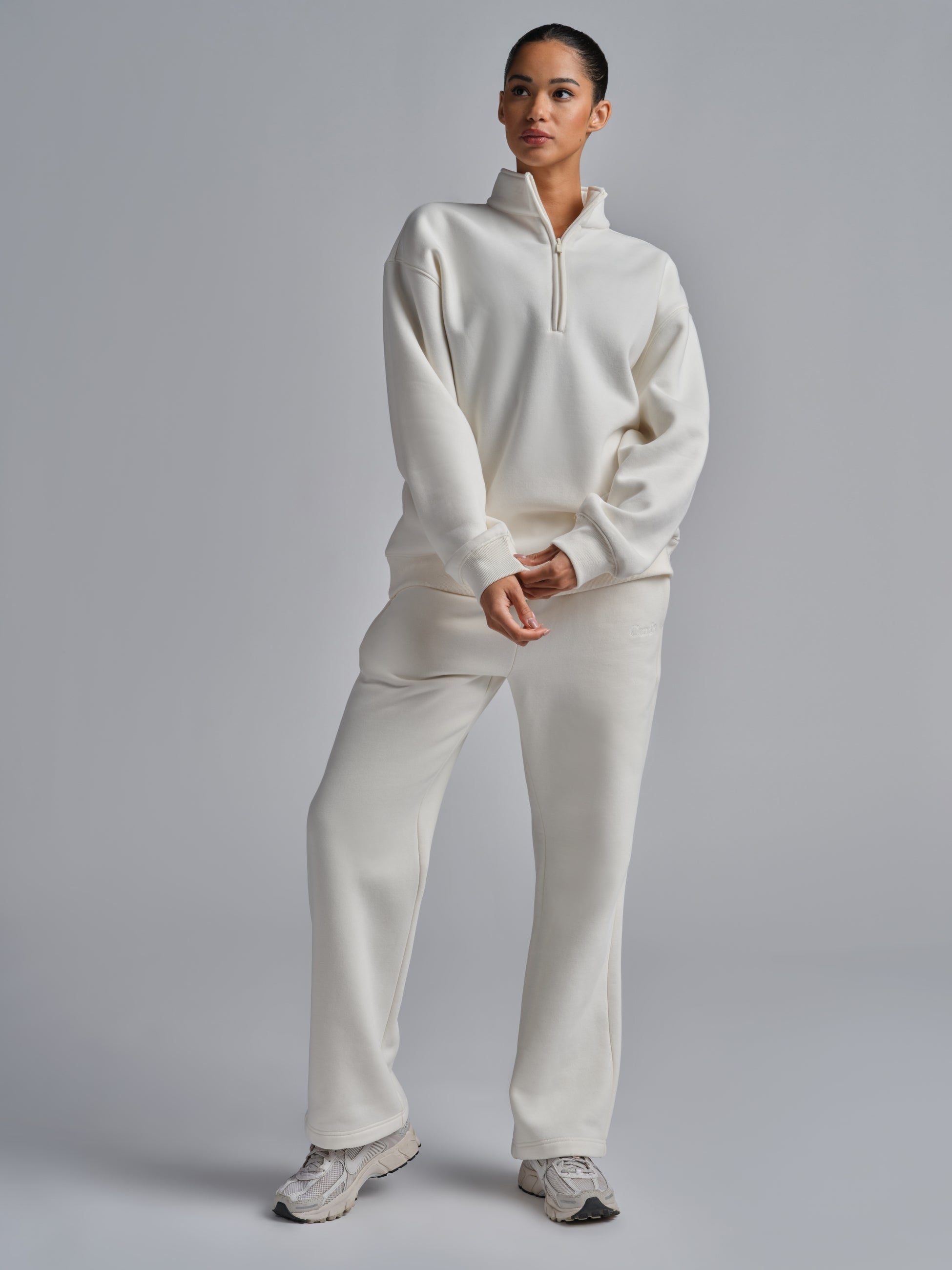 Signature Straight Leg Sweatpants