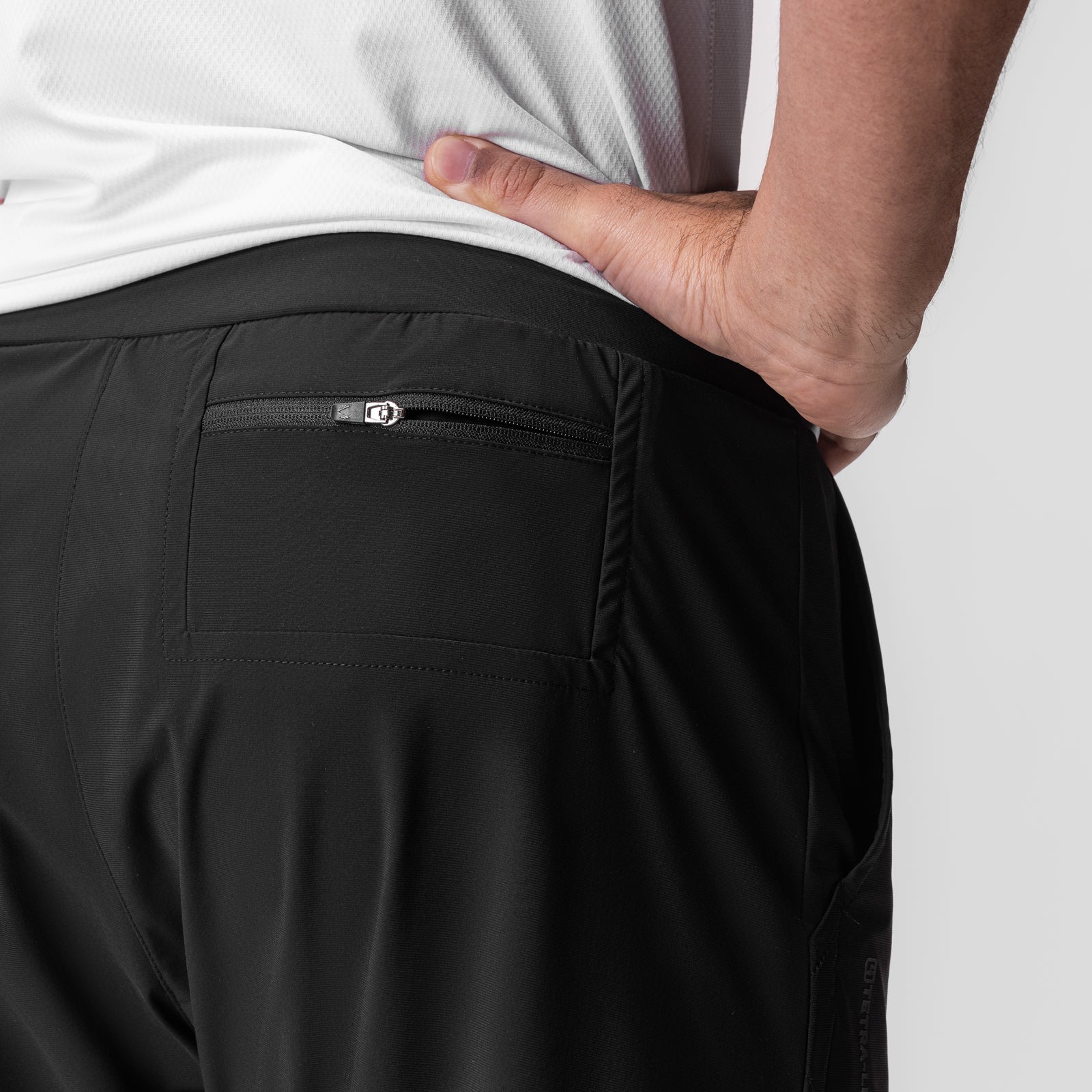 0751. Tetra-Lite® 5" Linerless Short - Black "RP"