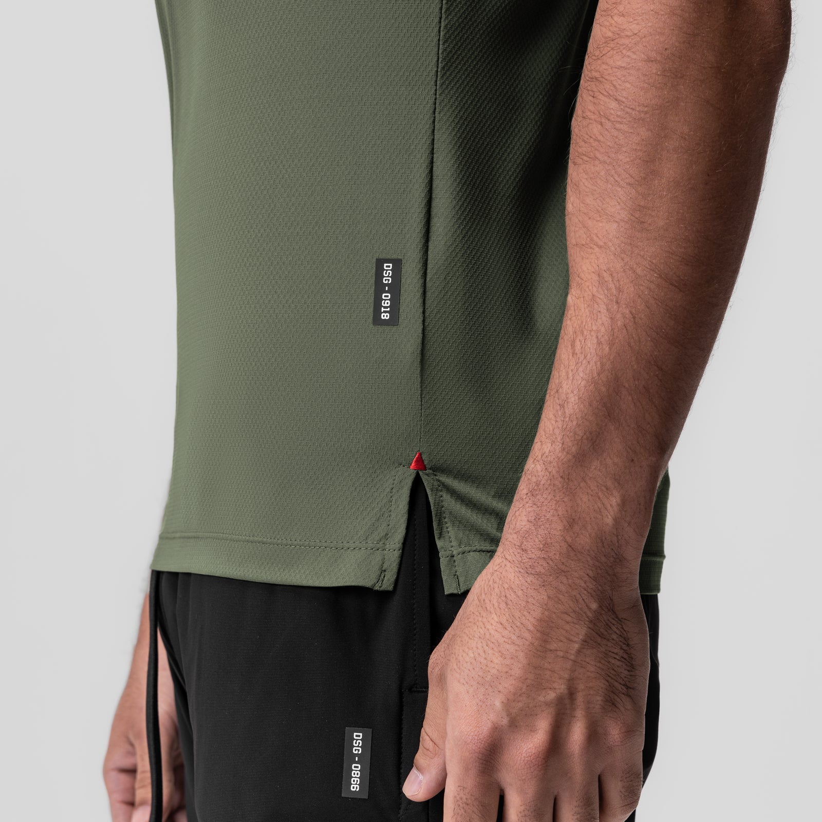 0918. AeroSilver® Fitted Tee - Olive