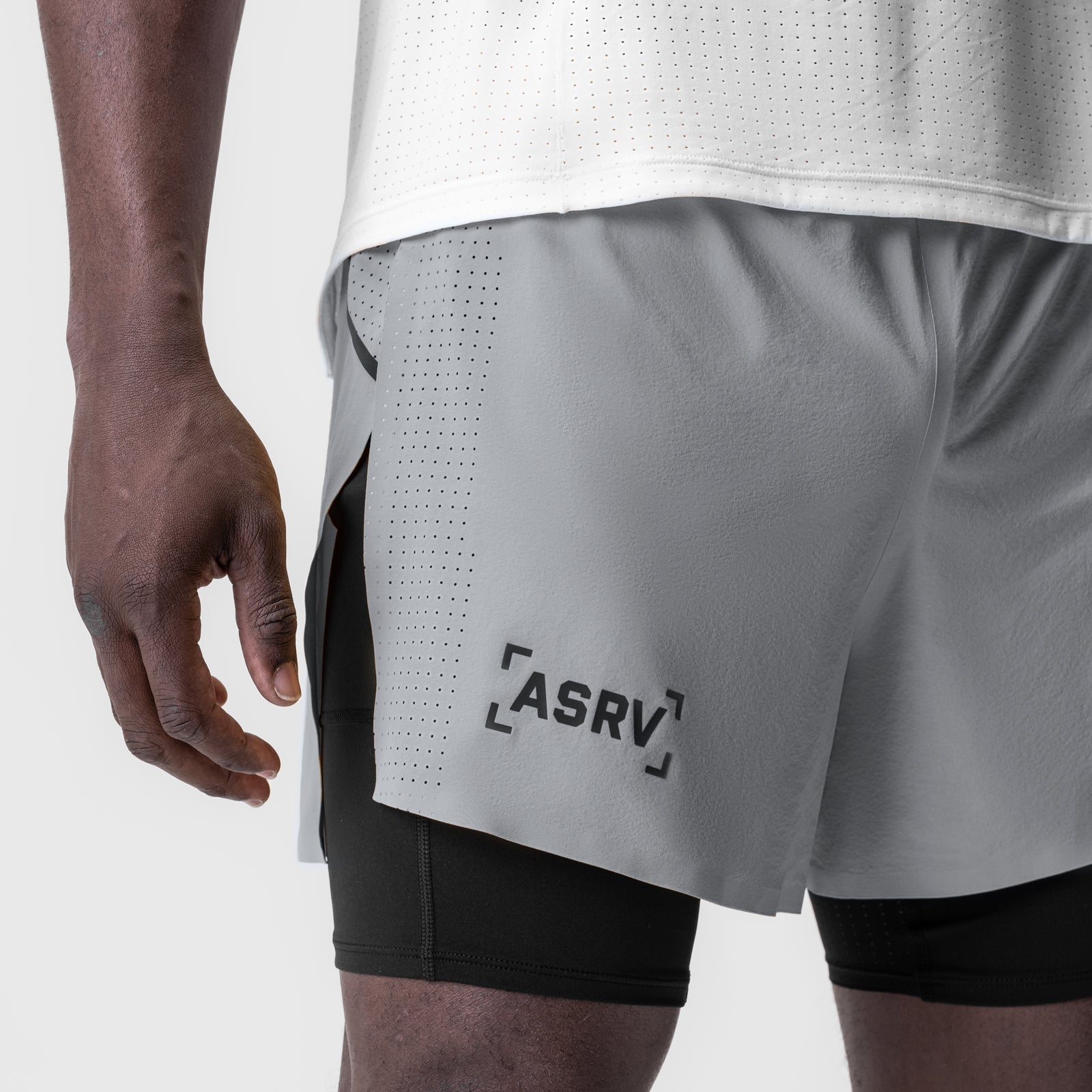 0951. Aerotex™ 4" High Split Liner Short - Slate Grey